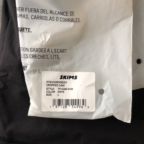 SKIMS Fits Everybody Cropped Cami, color-Onyx, size L, NWT - Picture 7 of 7